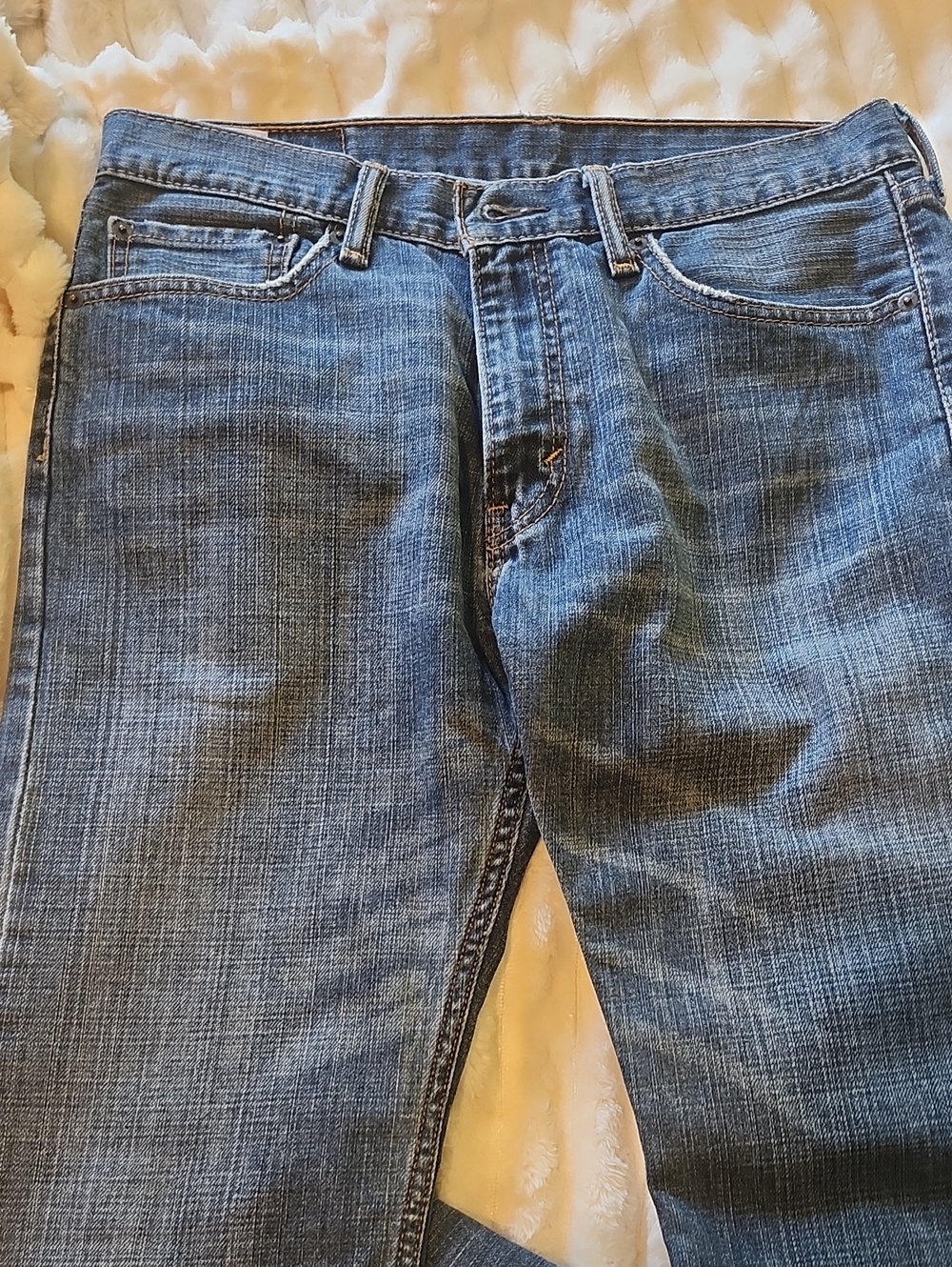 Levi's Men's Medium Blue Straight-Leg Jeans